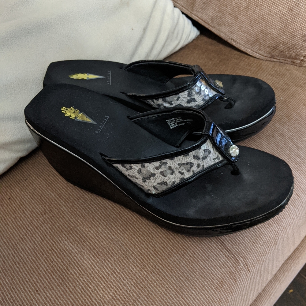 Animal print wedges. Size 8.